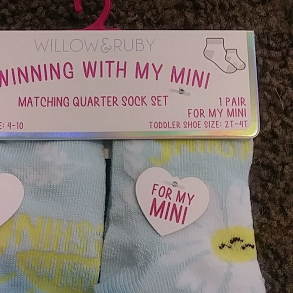 Willow & Ruby Sock Set 1 Adult 1 Child - Picture 3 of 5